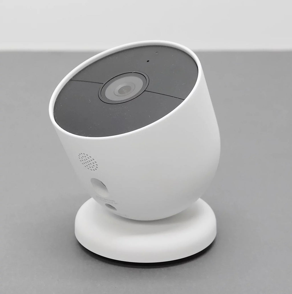 Pre-Owned Google G3AL9 Nest Cam GA01317-US Surveillance Camera (Battery) - White W/ LOOPS